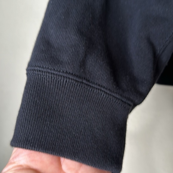 NEW UNIQLO x KAWS Crewneck Sweatshirt Black Size Small Black Oversized - Picture 9 of 14